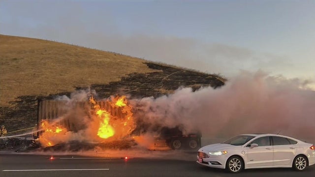 i-580-altamont-big-rig-fire-071825.jpg 
