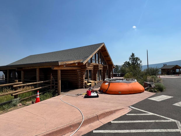 black-canyon-visitor-center-south-rim-fire-operations.jpg 
