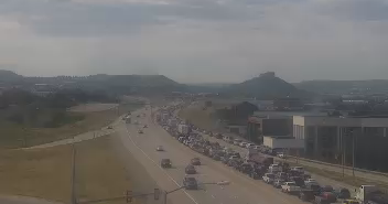Southbound I-25 closed south of Denver after crash 