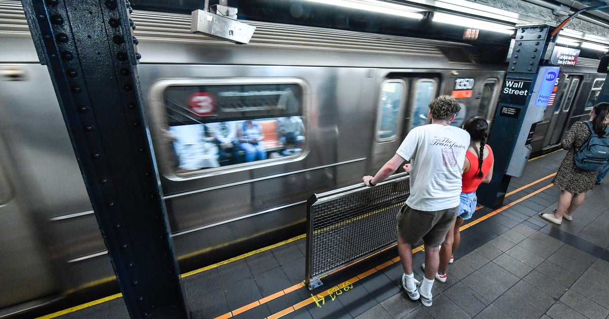Gov. Hochul touts installation of subway barriers on 56 platforms 