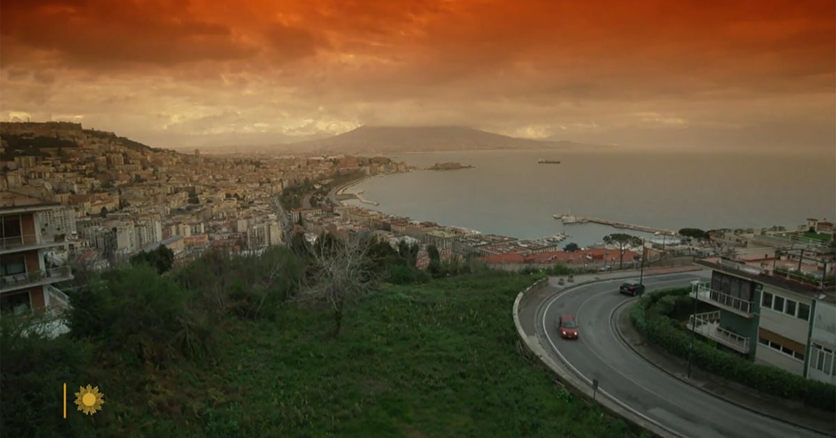 Life within Naples’ volcanic “red zone”
