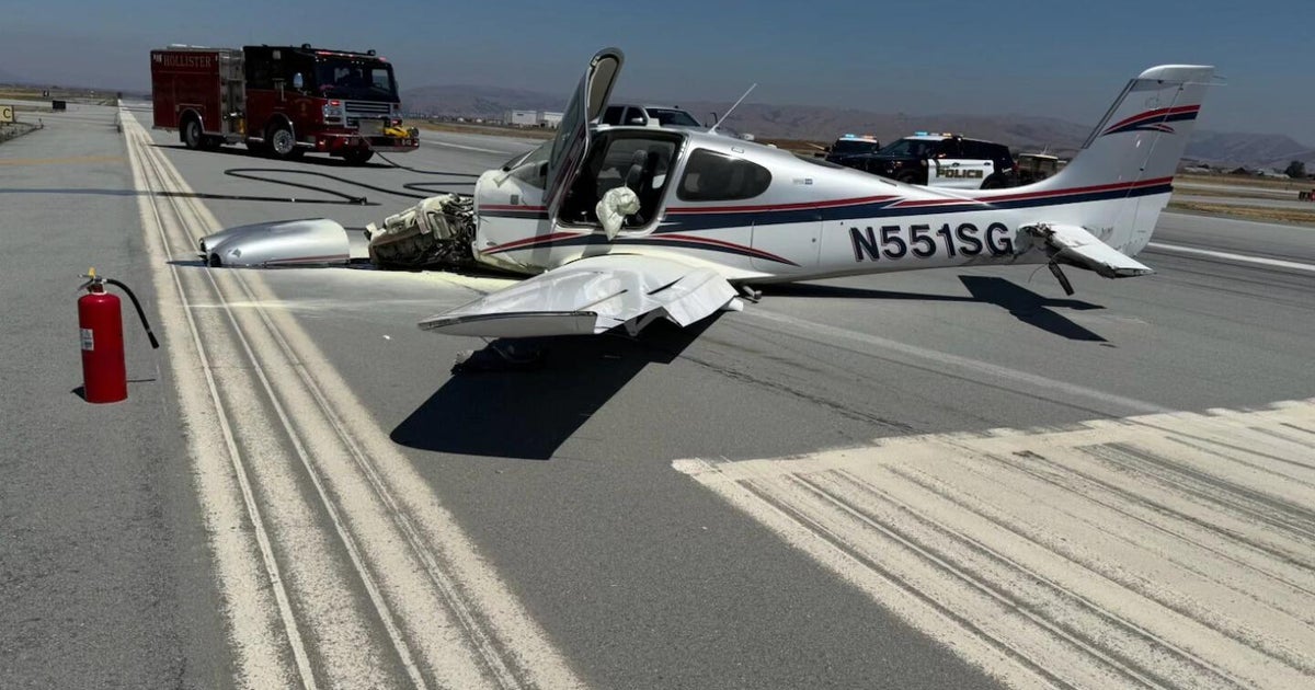 Pilot injured after planes collide at Hollister airport 