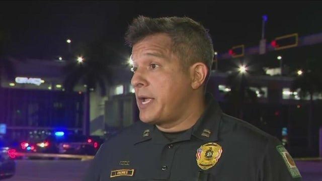 man-dead-police-car-slider.jpg 