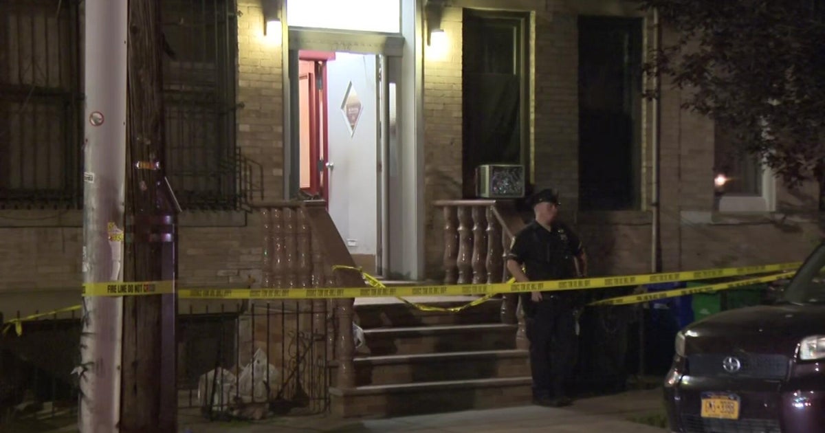Woman and child killed, man critically injured in Queens stabbing 