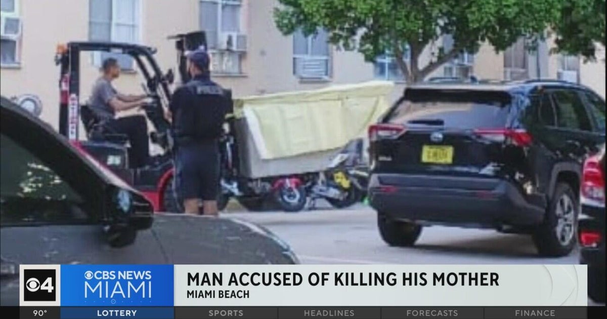 Man accused of killing mother, throwing her body in Miami Beach dumpster