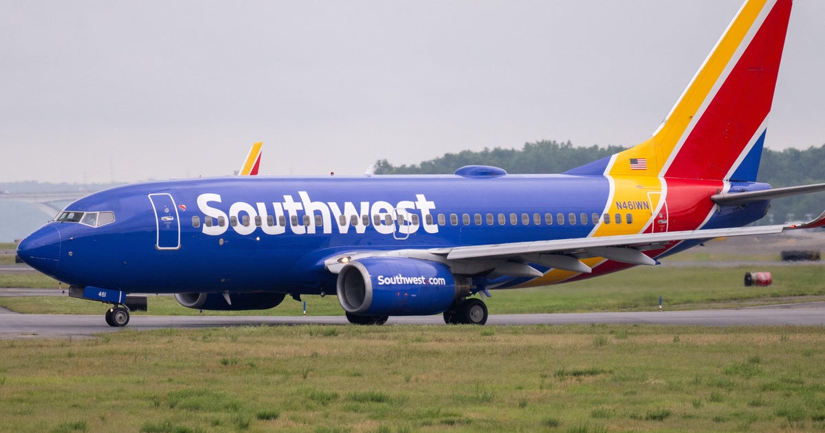 cbsnews.com - Matthew  Ablon - Dallas-based Southwest Airlines setting new limits on portable chargers