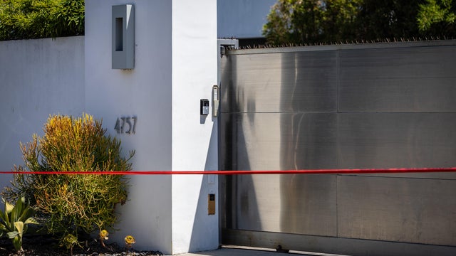 "American Idol" Producer, Husband Found Dead In Encino Home - Los Angeles Times 