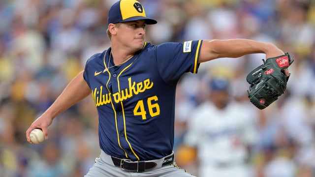 Milwaukee Brewers v Los Angeles Dodgers 