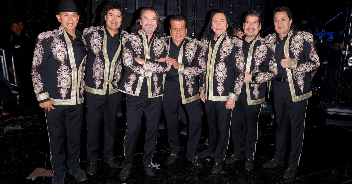 Los Bukis honored with Hollywood Walk of Fame star 
