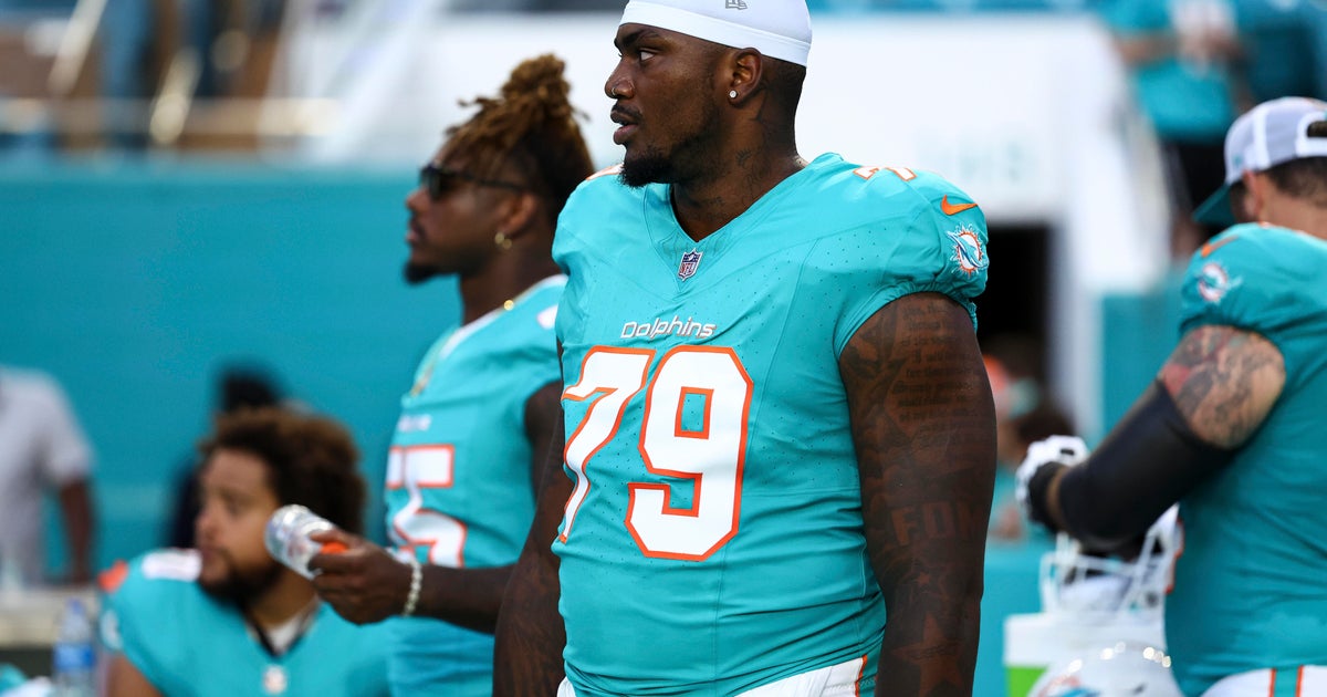Miami Dolphins OL Bayron Matos airlifted to hospital after getting injured at training camp