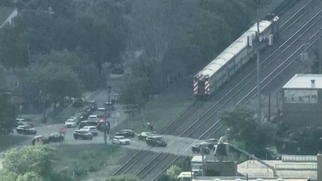 metra-accident-0723.png 