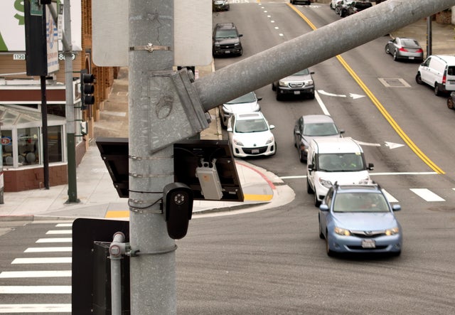 San Francisco Deploys License-Plate Reading Cameras 