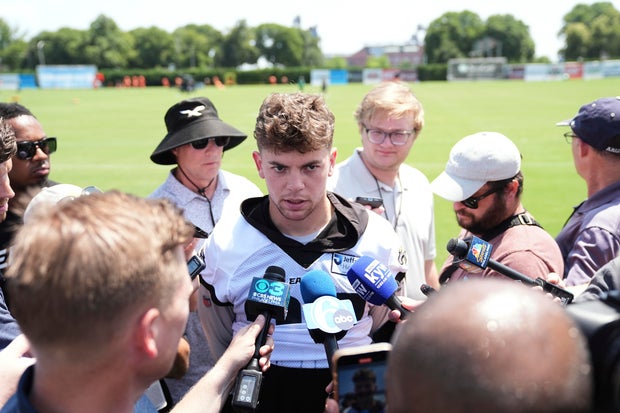 Eagles Camp Football 