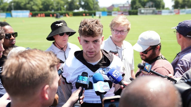 Eagles Camp Football 