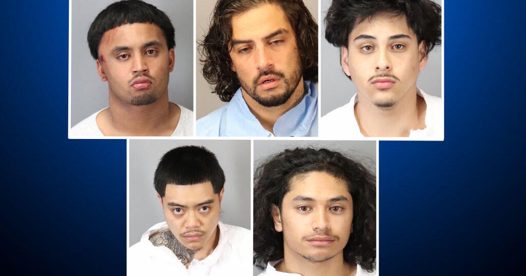 Suspects possibly connected to Sunnyvale smash-and-grab jewelry store robberies arrested 