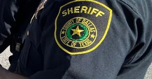 Woman in custody after deadly shooting, barricading herself in Dallas County, Sheriff's Office says 