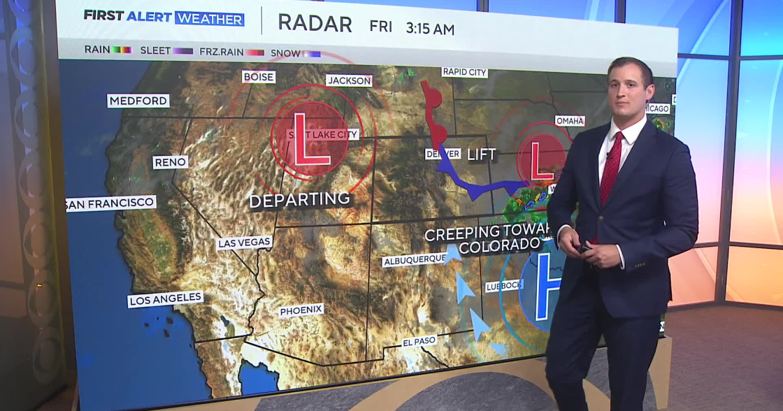 Temperatures heat up across Colorado for weekend, possible storms 