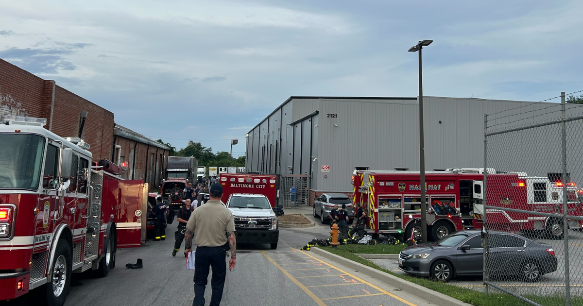 10 treated after possible hazmat incident in Southwest Baltimore, firefighters say 