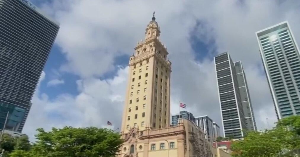 Miami Freedom Tower turns 100 years old – CBS News