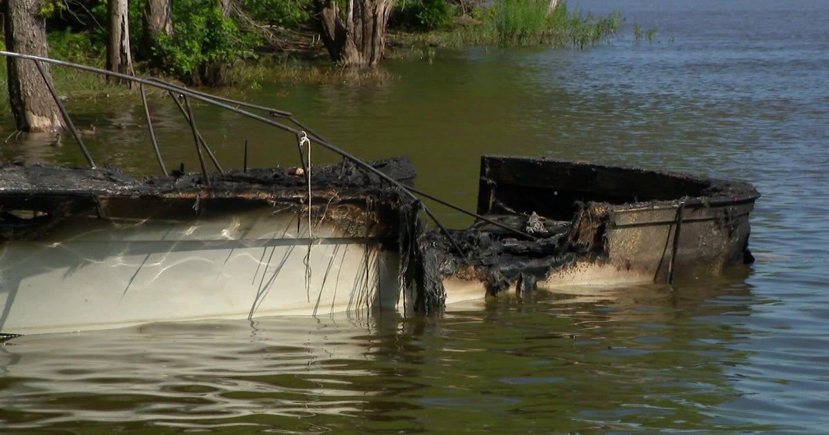 Boat explosion in Prescott, WI leaves several injured 
