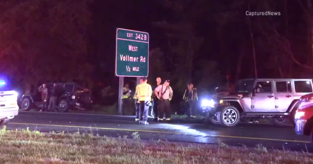 Man killed in crash on I-57 in Chicago's south suburbs 