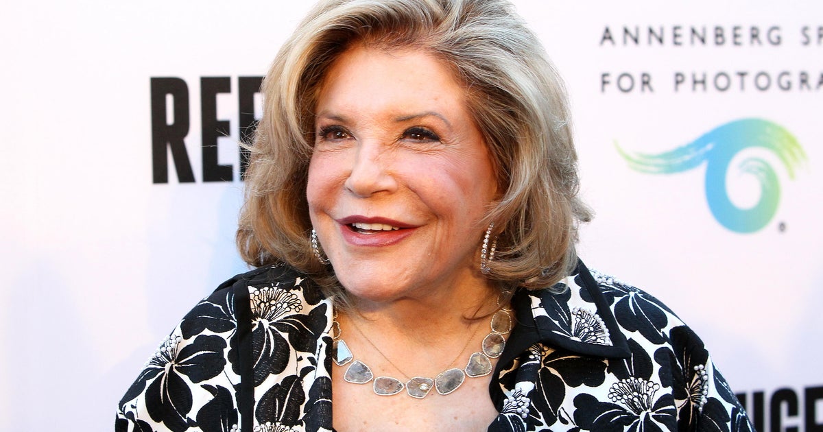 Billionaire philanthropist Wallis Annenberg dies at 86 