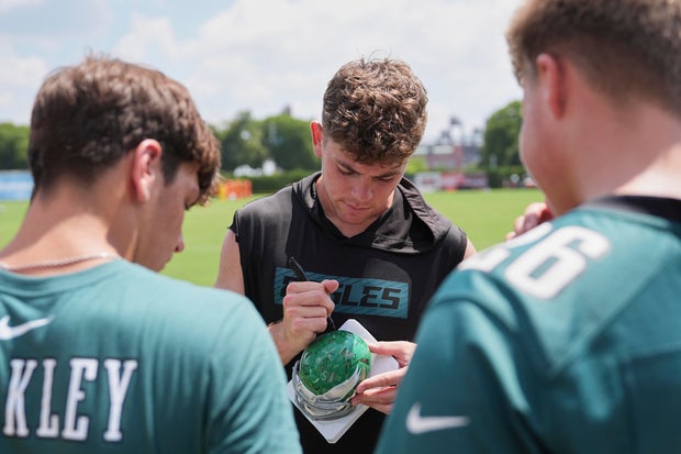 Eagles Camp Football 