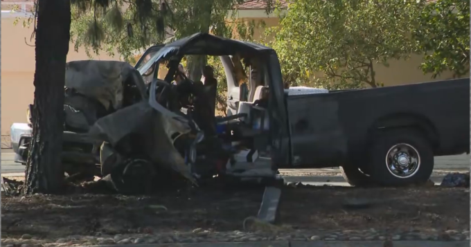 Solo-vehicle crash in San Jose leaves 1 dead 