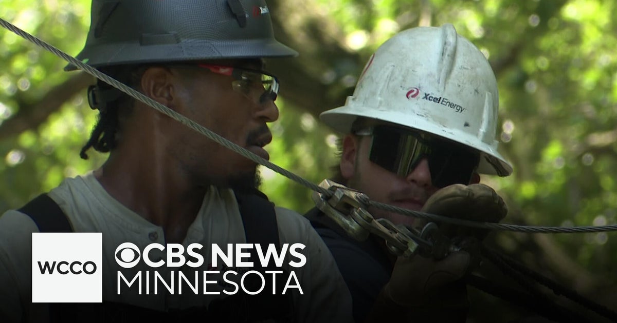 Xcel Energy working to restore power to thousands of customers - CBS ...
