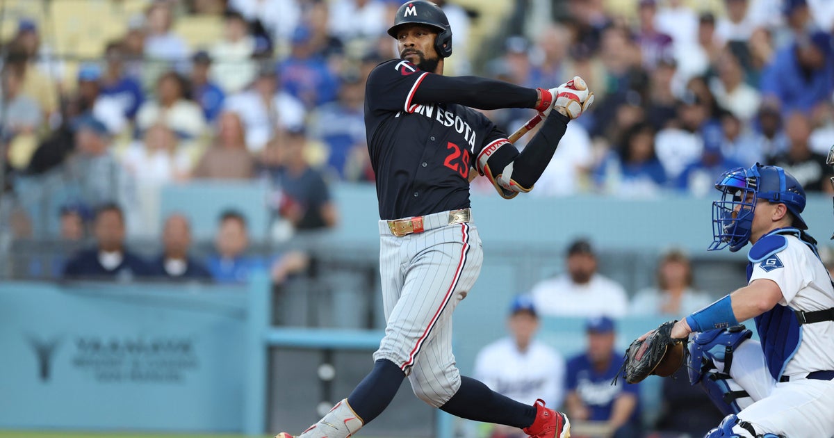 Twins place Byron Buxton on 10-day IL with rib injury 
