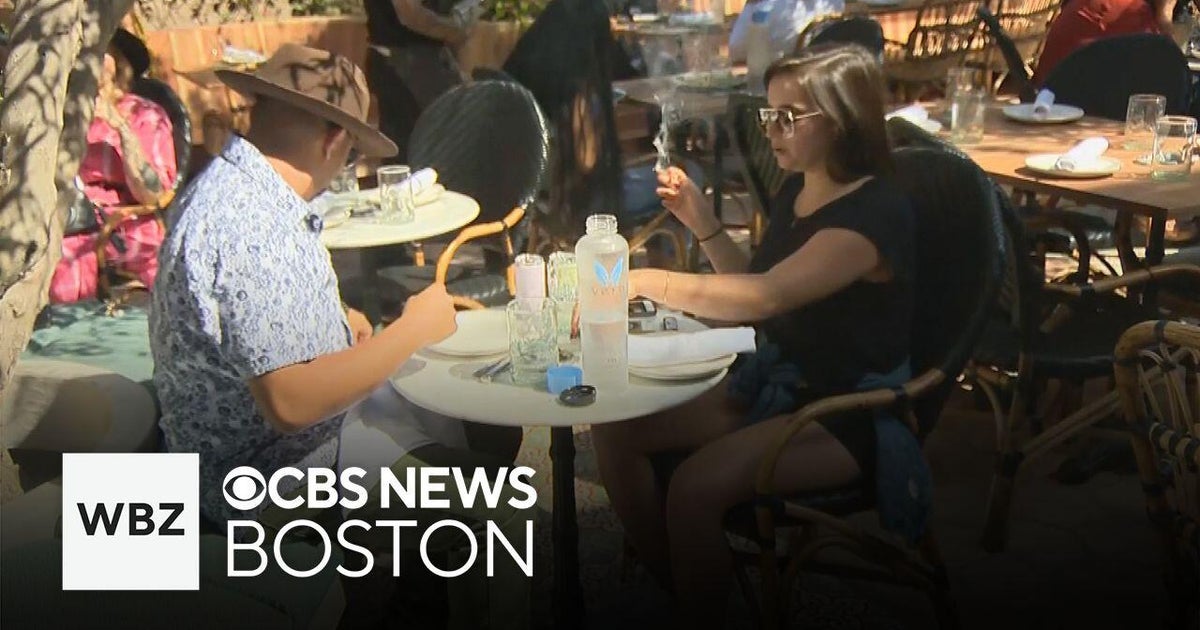 Commission approves rules that could lead to weed cafes in Massachusetts