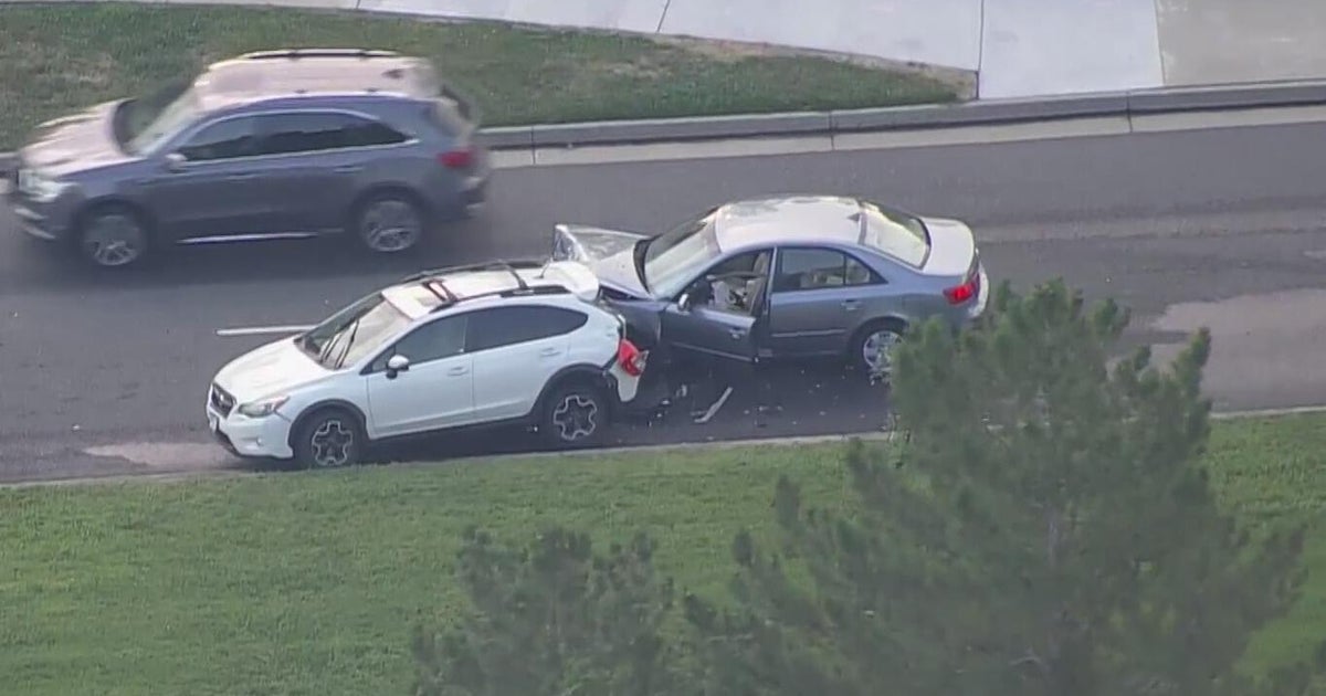 Aurora police say hit-and-run victim chases suspect driver after crash ...