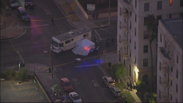 ktown-rv-crash.jpg 