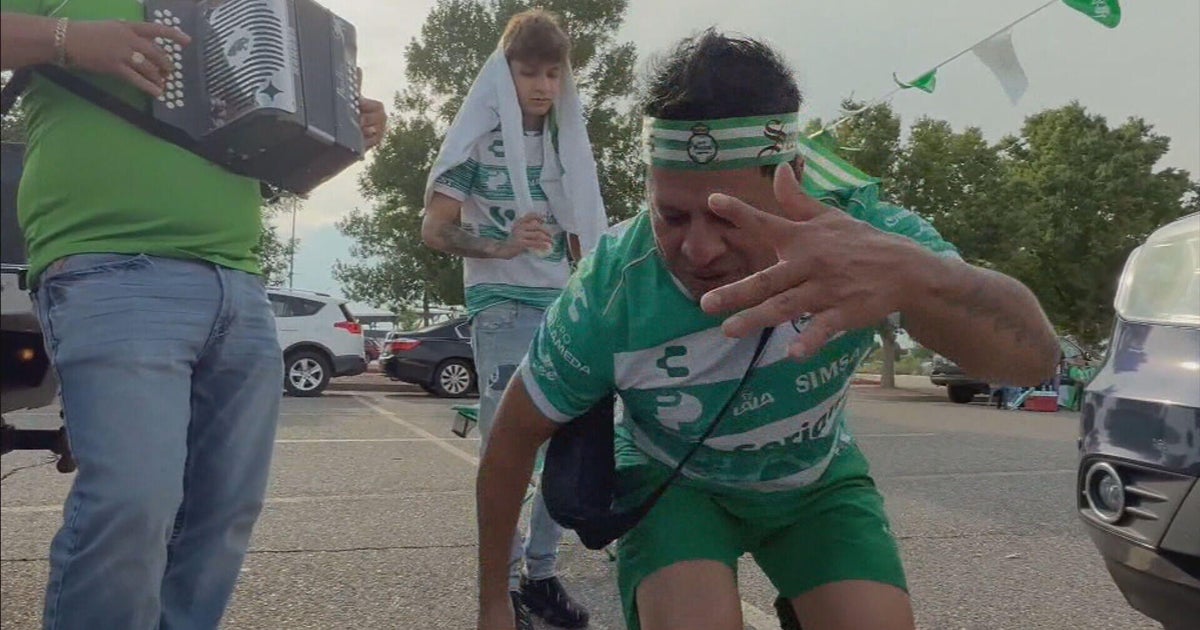 Colorado Rapids, Santos Laguna fans bring the party at the Leagues Cup game 