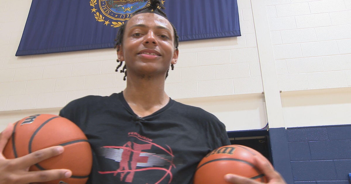 Rising basketball star coaching kids in Massachusetts for the summer 