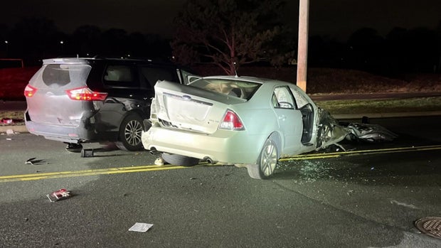 10p-vo-bloomington-crash-arrest-wcco8eah.jpg 
