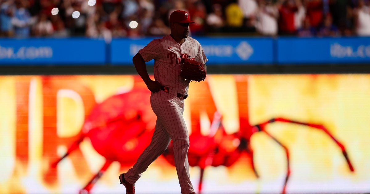 Jhoan Duran brings the heat — and breaks a record in 2nd Phillies save 