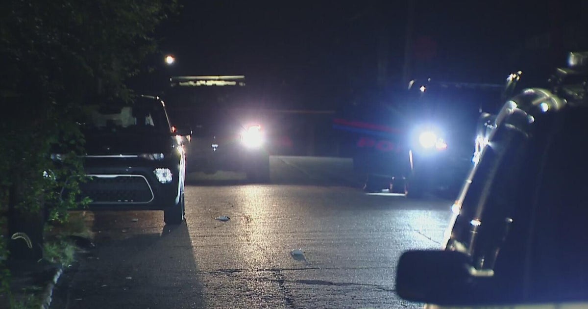 Man shot while attempting to break into McKeesport apartment - CBS ...