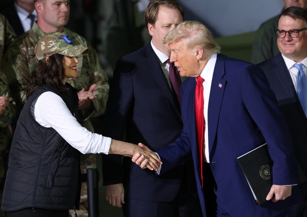 Michigan Gov. Gretchen Whitmer meets with Trump to press for relief on tariffs, Medicaid cuts