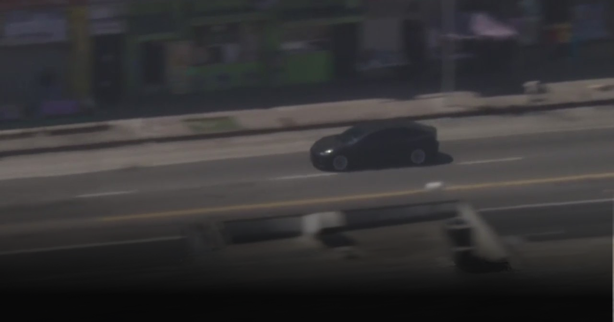 Pursuit suspects allegedly connected to string of San Fernando Valley burglaries 