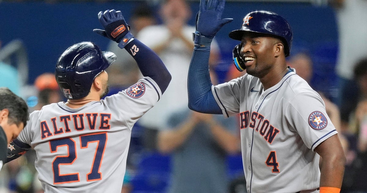 Altuve, Diaz homer to lead Astros over Marlins 7-3 