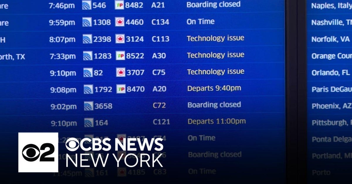 Power Outages, United Ground Stops Cause Widespread Flight Delays at Multiple U.S. Airports