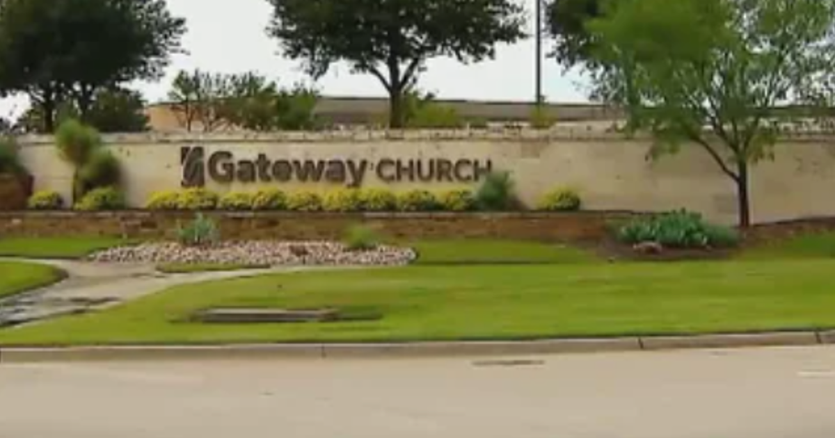 Former Gateway Church elders seek removal from defamation suit 