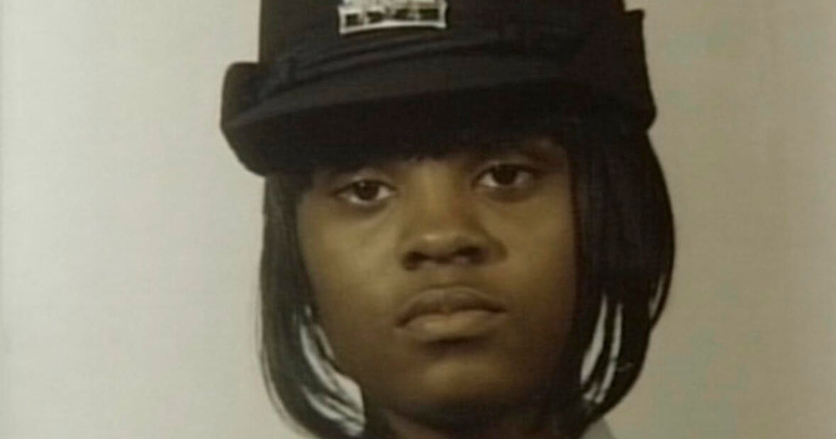 Boyfriend charged 30 years after slain officer gave ominous warning 