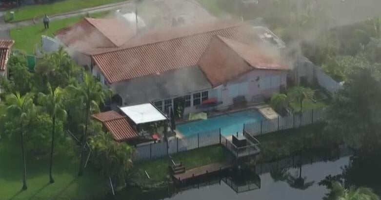 2 victims found inside Southwest Miami-Dade home following fire - CBS Miami
