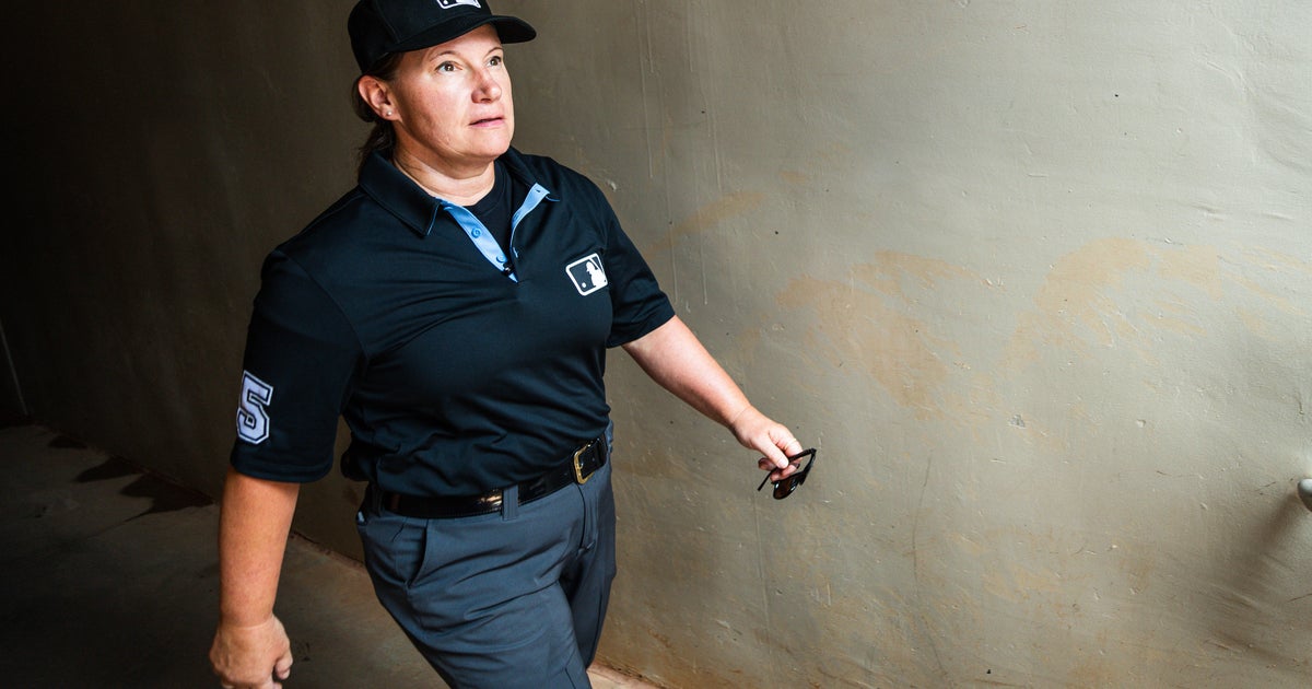 Jen Pawol makes MLB history has first female umpire, donates cap to Hall of Fame Jen Pawol makes MLB history has first female umpire, donates cap to Hall of Fame