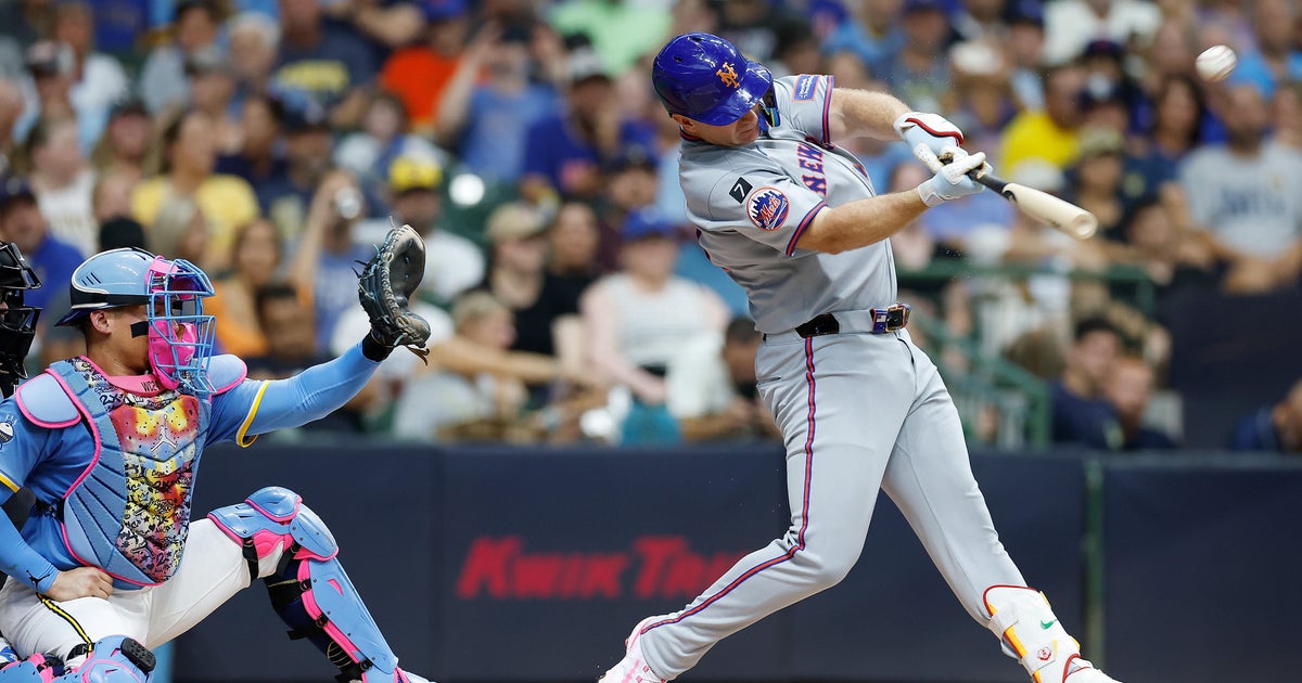 Brewers rally past Mets 7-4, spoiling Alonso's record-tying homer 