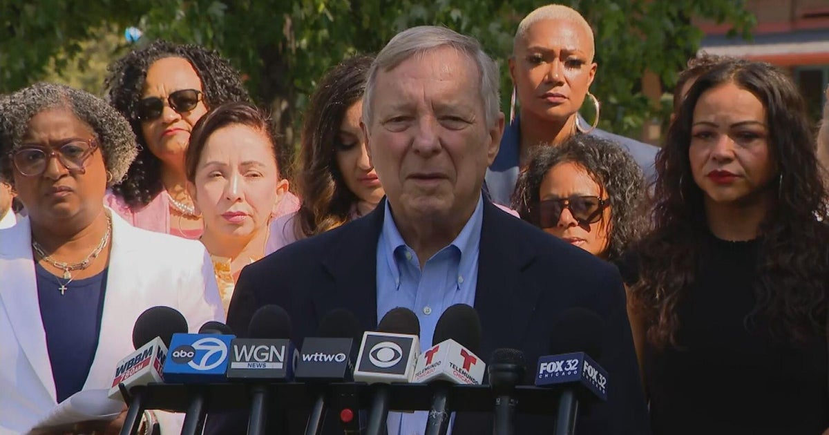 Durbin joins Texas Democrats to discuss threat redistricting fight reveals 
