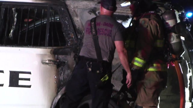 kendale-lakes-police-car-fire-raw-8-7-25.jpg 