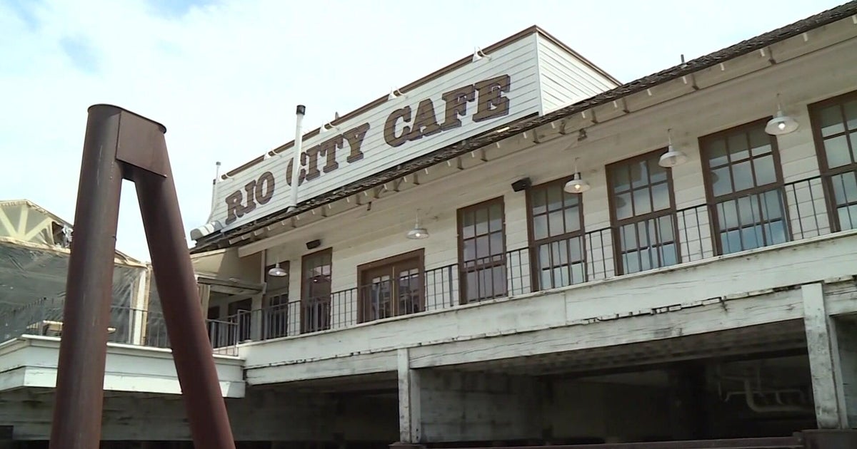Rehab work starts on Old Sacramento waterfront deck 